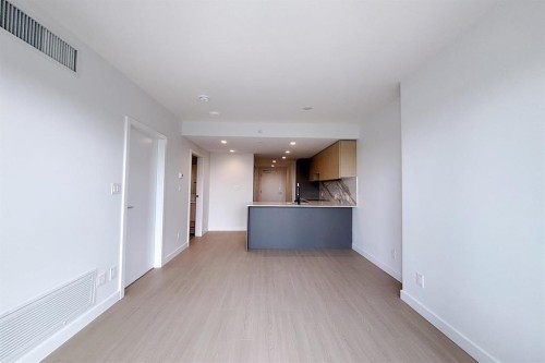 502-13745 George Junction, Surrey, BC 