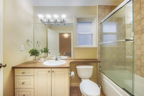 15777 109A Avenue, Surrey, BC 