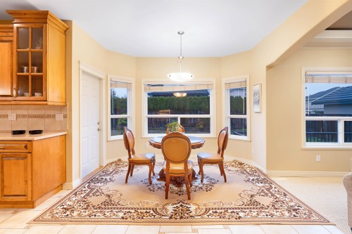 15777 109A Avenue, Surrey, BC 