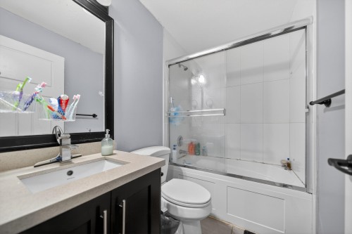 14191 60 Avenue, Surrey, BC 