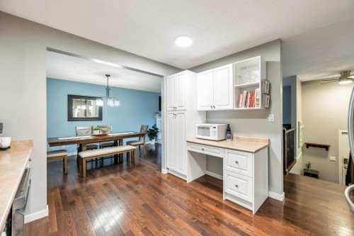 4932 205 Street, Langley, BC 