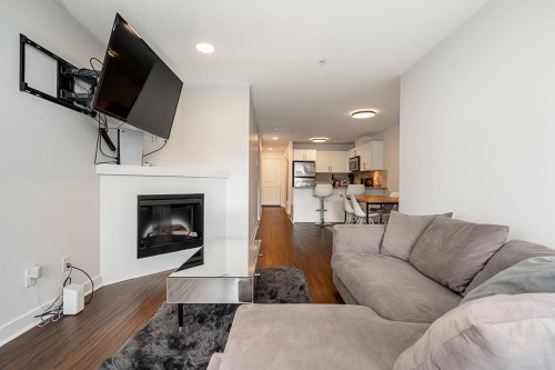 322-8915 202 Street, Langley, BC 