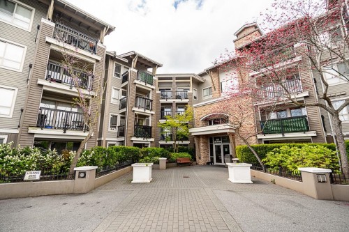 322-8915 202 Street, Langley, BC 