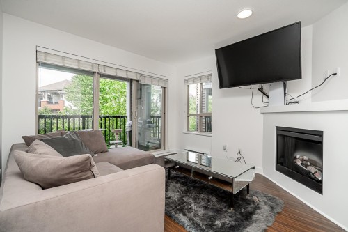 322-8915 202 Street, Langley, BC 