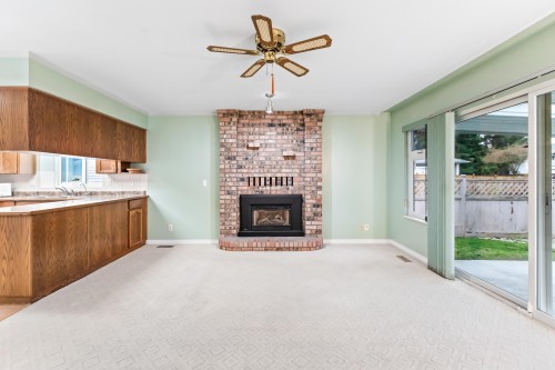 9263 156A Street, Surrey, BC 