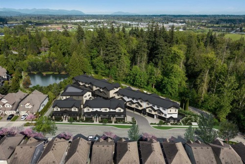 10-6828 208a Street  Langley, BC V2Y 2R7