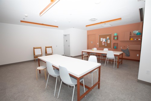 2206-13675 107A Avenue, Surrey, BC 