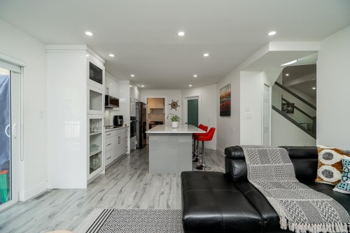 19132 60B Avenue, Surrey, BC 