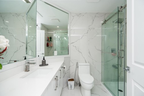 19132 60B Avenue, Surrey, BC 