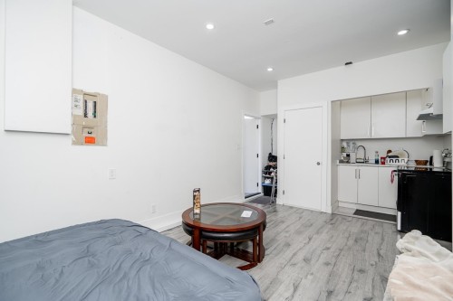 19132 60B Avenue, Surrey, BC 