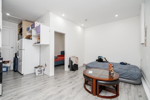 19132 60B Avenue, Surrey, BC 