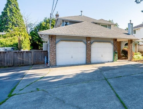 19132 60B Avenue, Surrey, BC 