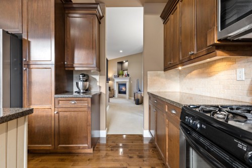 15072 61B Avenue, Surrey, BC 