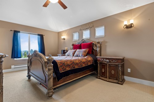 15072 61B Avenue, Surrey, BC 