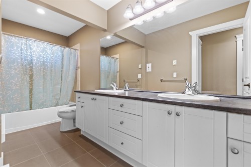 15072 61B Avenue, Surrey, BC 