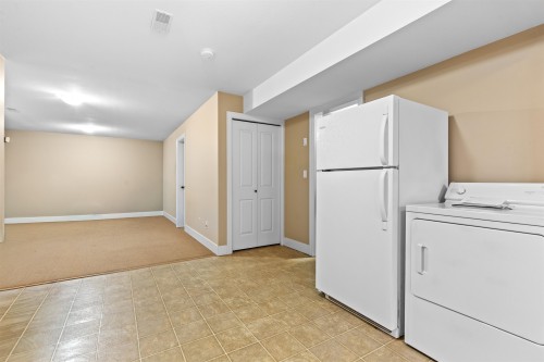 15072 61B Avenue, Surrey, BC 