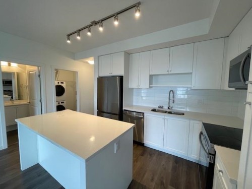 409-16633 24 Avenue, Surrey, BC 