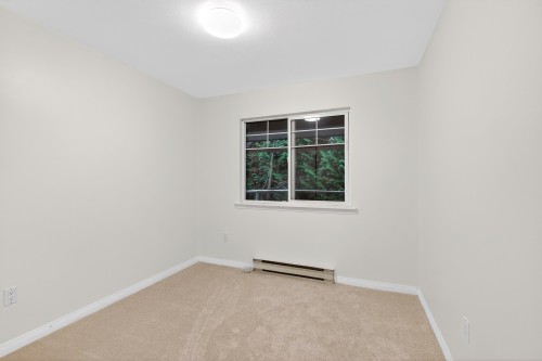 303-9865 140 Street, Surrey, BC 