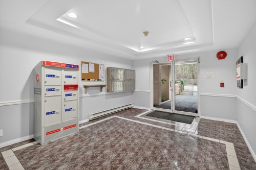 303-9865 140 Street, Surrey, BC 