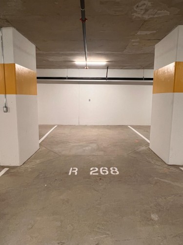 606-13675 107A Avenue, Surrey, BC 