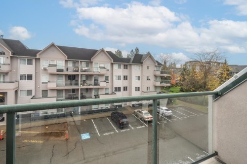 401-33738 King Road, Abbotsford, BC 