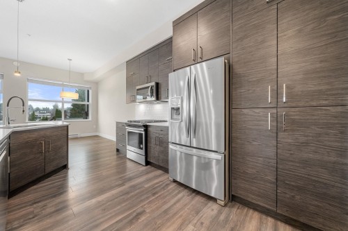 312-2120 Gladwin Road, Abbotsford, BC 
