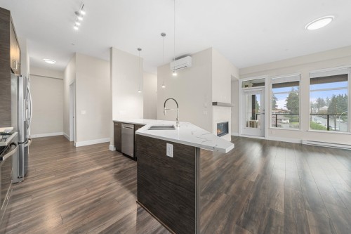 312-2120 Gladwin Road, Abbotsford, BC 