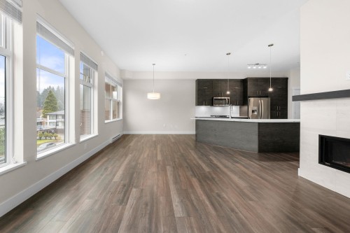 312-2120 Gladwin Road, Abbotsford, BC 