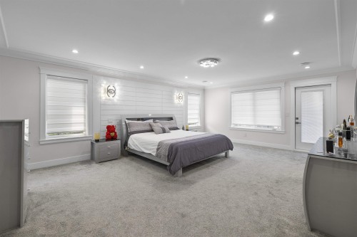 8671 Galway Crescent, Surrey, BC 