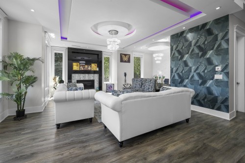 8671 Galway Crescent, Surrey, BC 