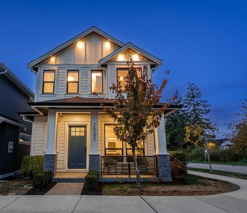16595 25A Avenue, Surrey, BC 