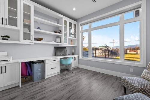 1283 Gladwin Road, Abbotsford, BC 