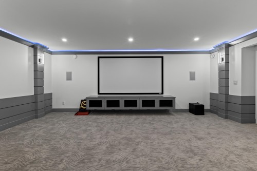 1283 Gladwin Road, Abbotsford, BC 