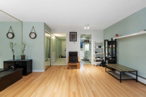 236-7447 140 Street, Surrey, BC 