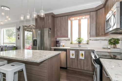 503-19228 64 Avenue, Surrey, BC 