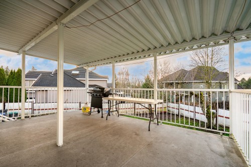 14858 88A Avenue, Surrey, BC 