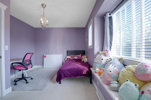 16515 60 Avenue, Surrey, BC 