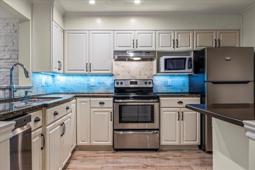 301-2575 Ware Street, Abbotsford, BC 