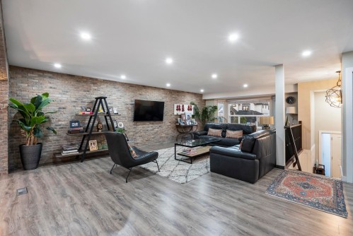 6470 130 Street, Surrey, BC 