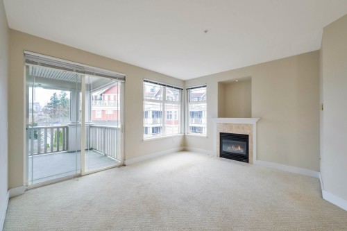 304-15392 16A Avenue, Surrey, BC 