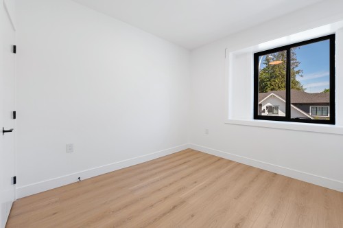 7637 197 Street, Langley, BC 