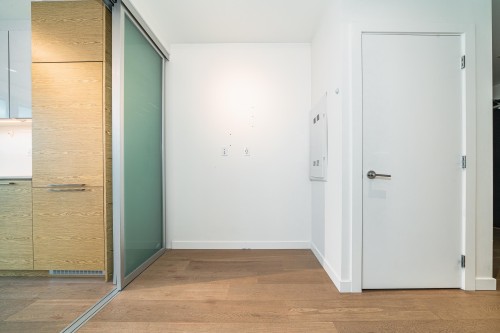 1401-13438 Central Avenue, Surrey, BC 