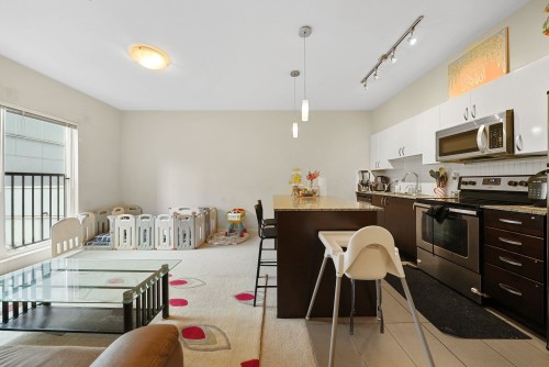 210-13728 108 Avenue, Surrey, BC 