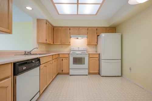 1304-21937 48 Avenue, Langley, BC 