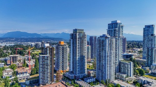 1010-13308 Central Avenue, Surrey, BC 