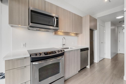 1010-13308 Central Avenue, Surrey, BC 