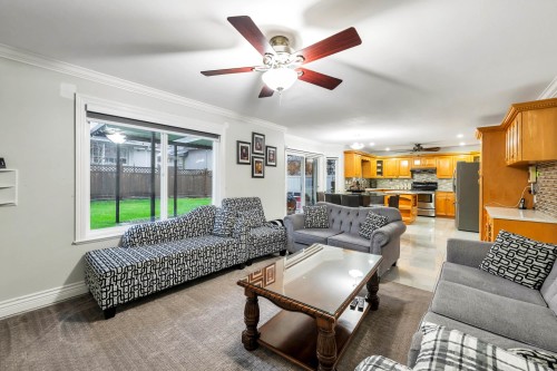 8733 162A Street, Surrey, BC 