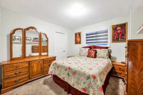 8733 162A Street, Surrey, BC 