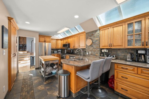 1246 Oxford Street, White Rock, BC 