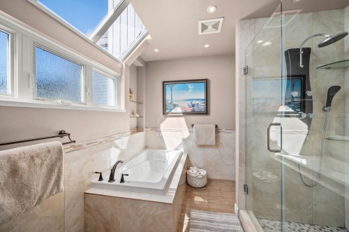 1246 Oxford Street, White Rock, BC 